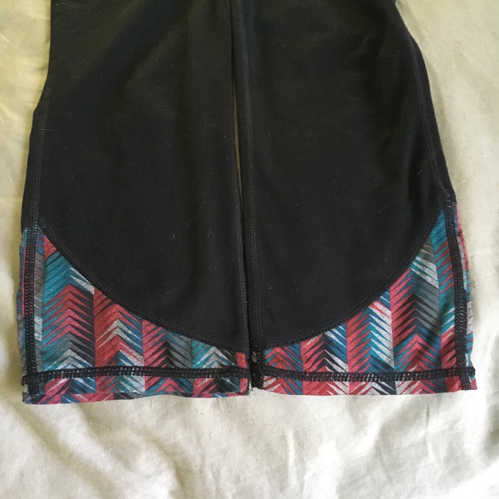 Fabletics Mari Capri. - Picture 4 of 4